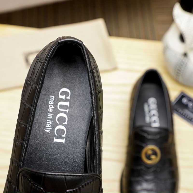 Gucci Leather Shoes